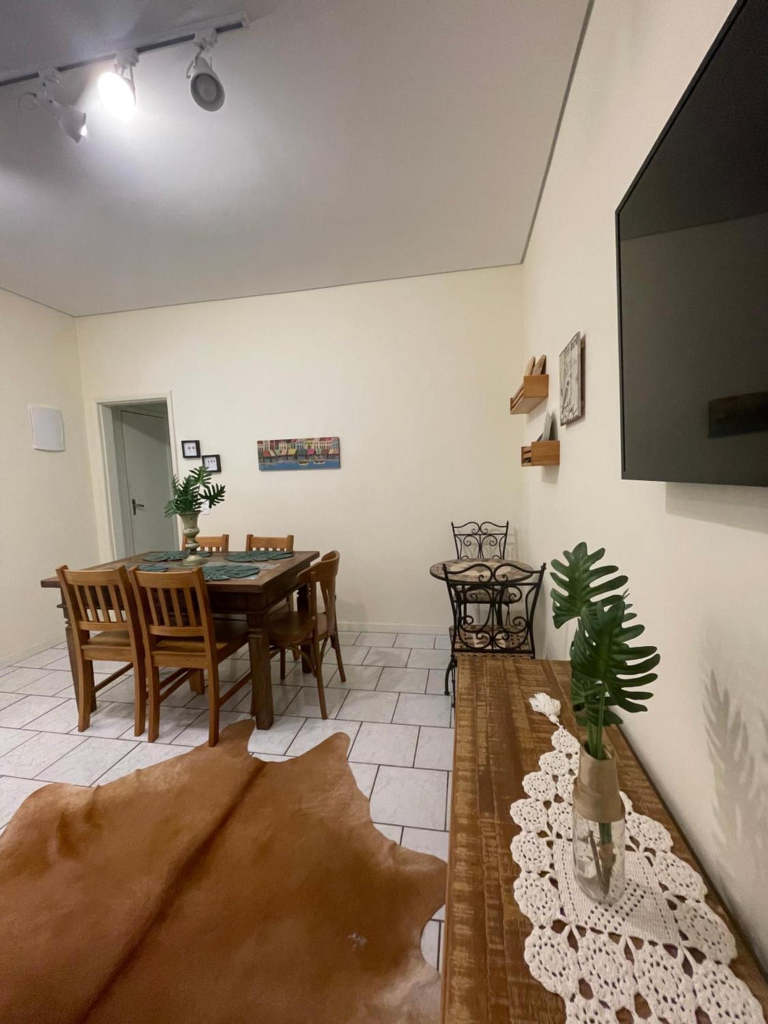 Ferienwohnung Charmoso Apto De 2 Quartos A 100M Do Mar, Super Central Balneário Camboriú Exterior foto