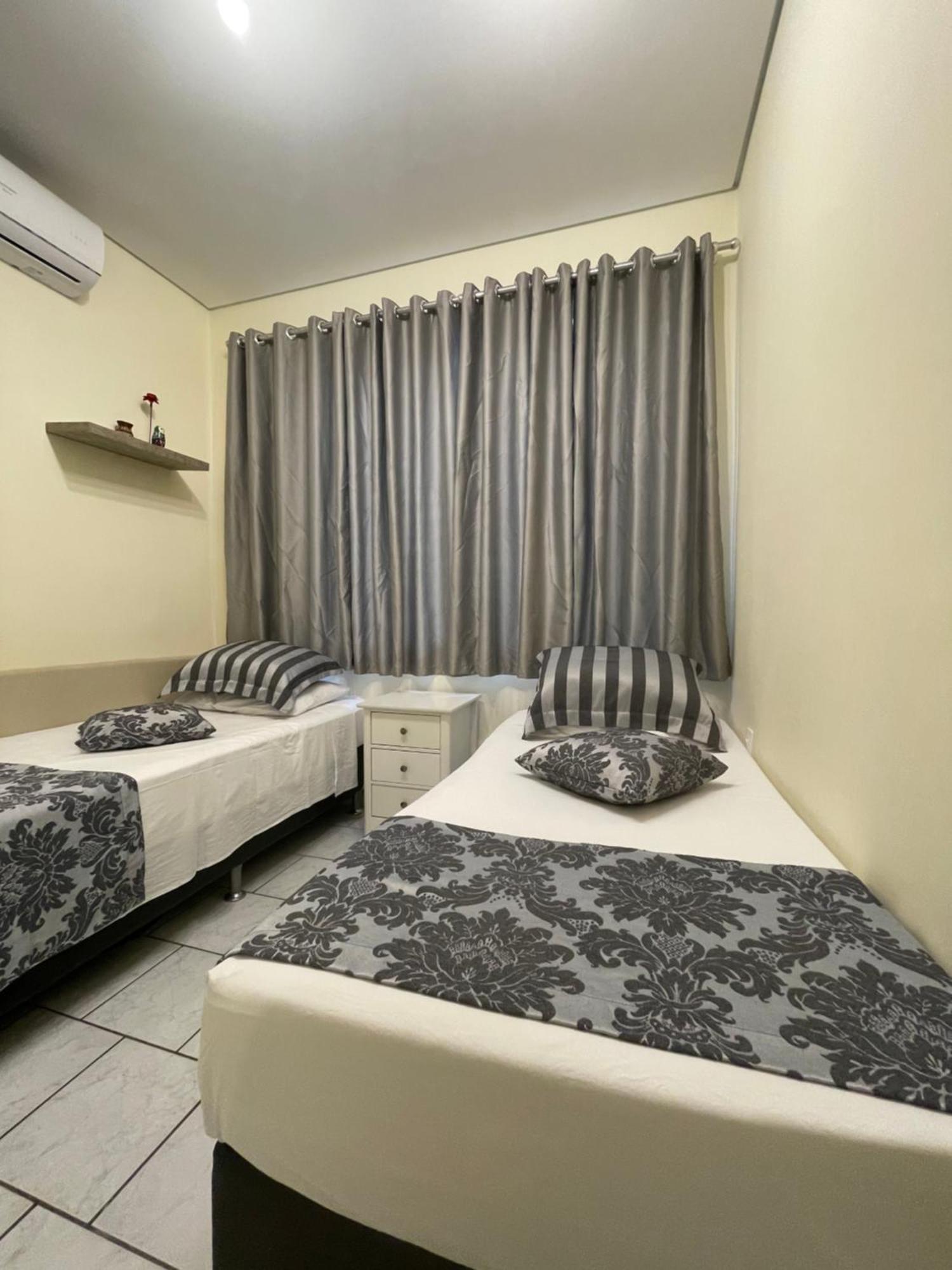 Ferienwohnung Charmoso Apto De 2 Quartos A 100M Do Mar, Super Central Balneário Camboriú Exterior foto